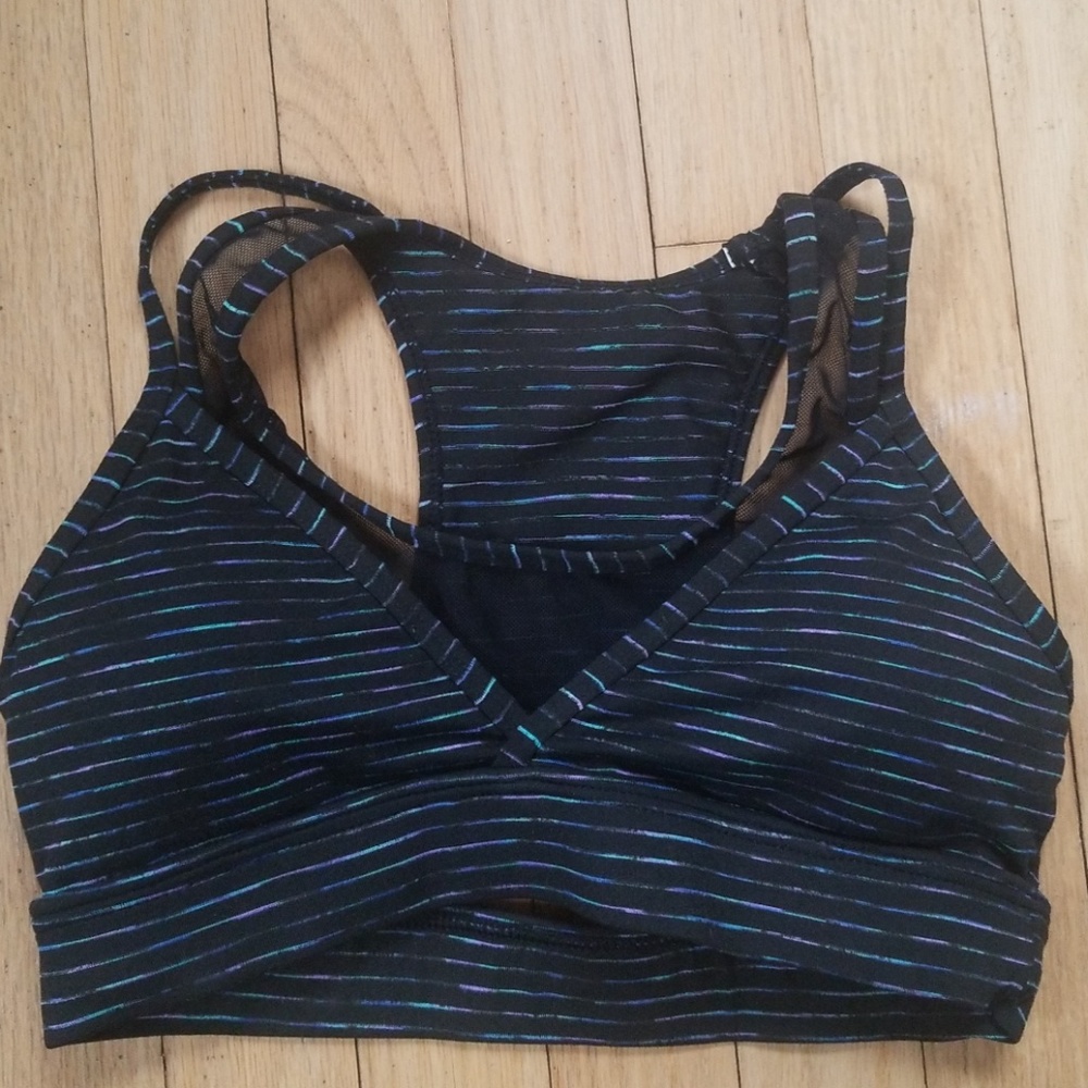 Sports bra